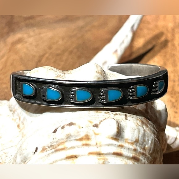 Old Pawn Sterling Native American Hopi Bear Claw Paw Turquoise Cuff Bracelet - Picture 2 of 8